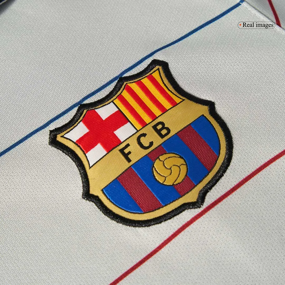 Barcelona 2003-05 Away Shirt in grey, red, blue view 4