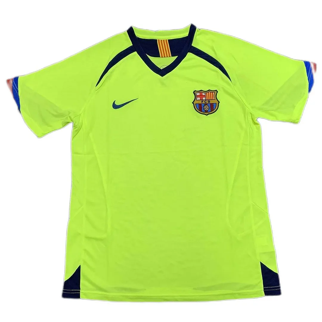 Barcelona 2005-06 Away Shirt – Ronaldinho 10 in yellow, navy view 2