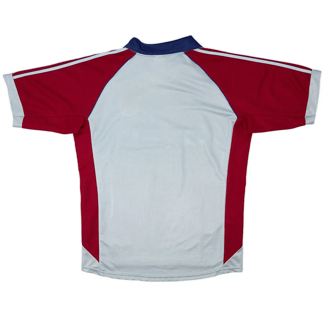 Bayern Munich 1998-99 Away Shirt in grey, maroon view 2