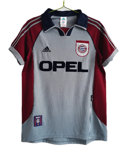 Bayern Munich 1998-99 Away Shirt in grey, maroon view 3
