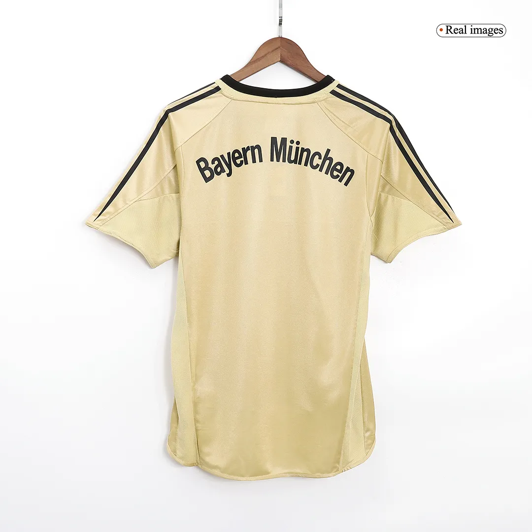 Bayern Munich 2004-05 Away Shirt – Ballack 13 in gold, black view 4