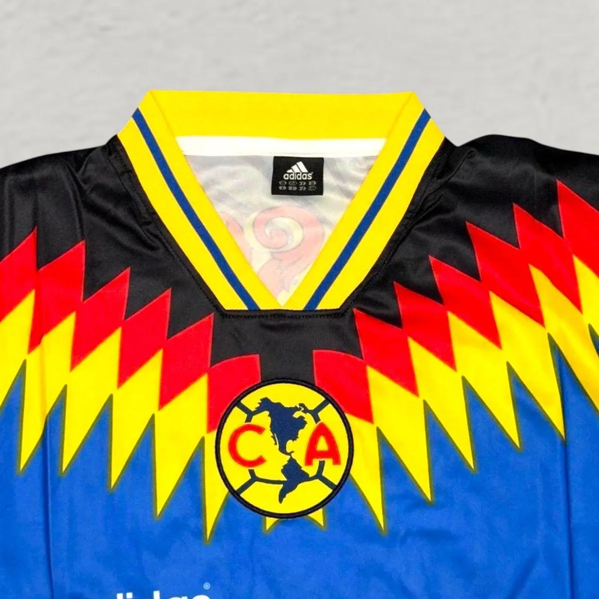 Club América 1994 Away Shirt in royal blue, yellow, red view 4