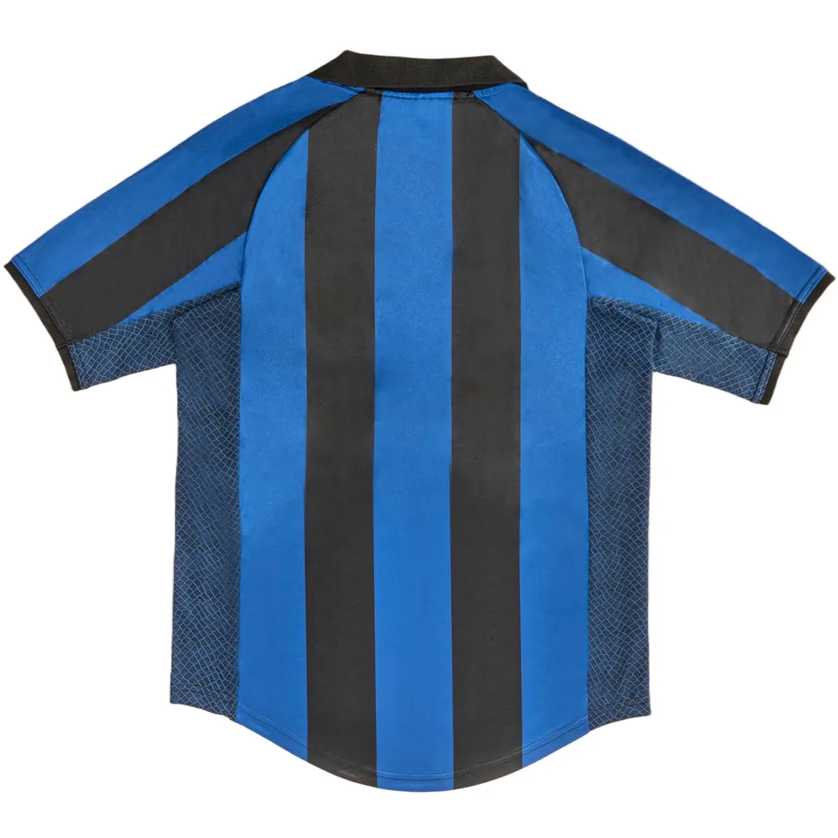 Inter Milan 2001-02 Home Shirt in blue, black, gold view 2