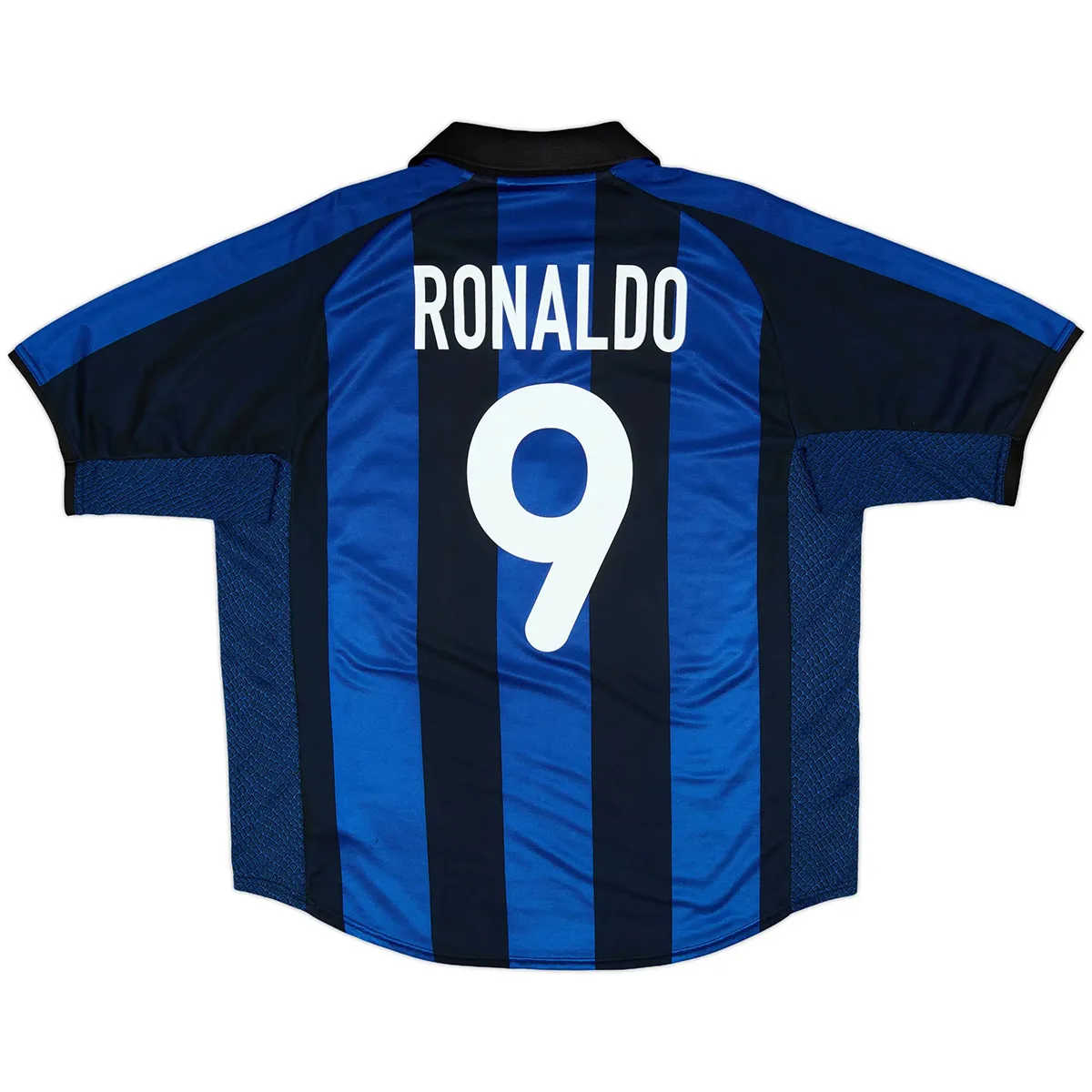 Inter Milan 2001-02 Home Shirt – Ronaldo 9 in blue, black, gold