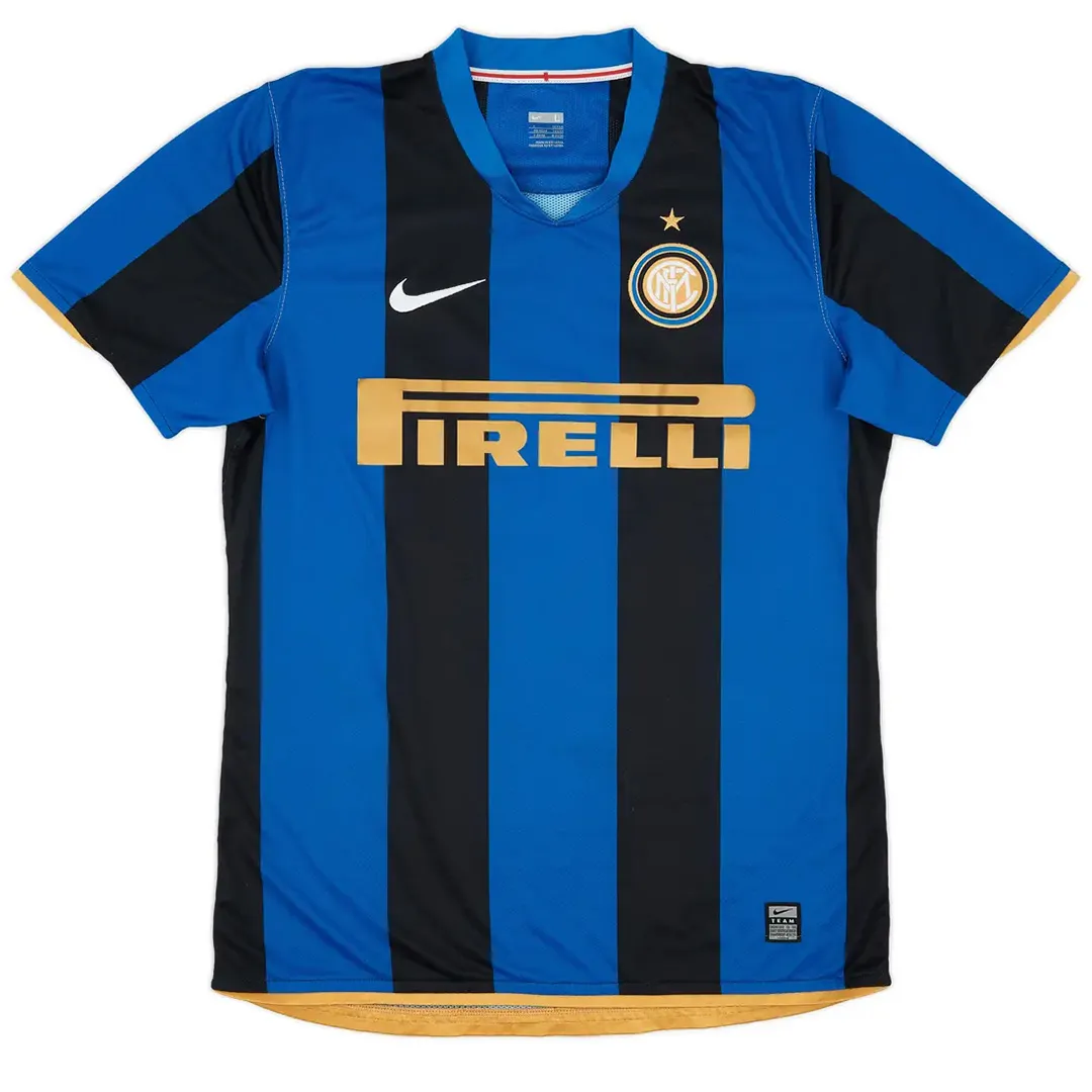 Inter Milan 2008-09 Home Shirt in blue, black, gold