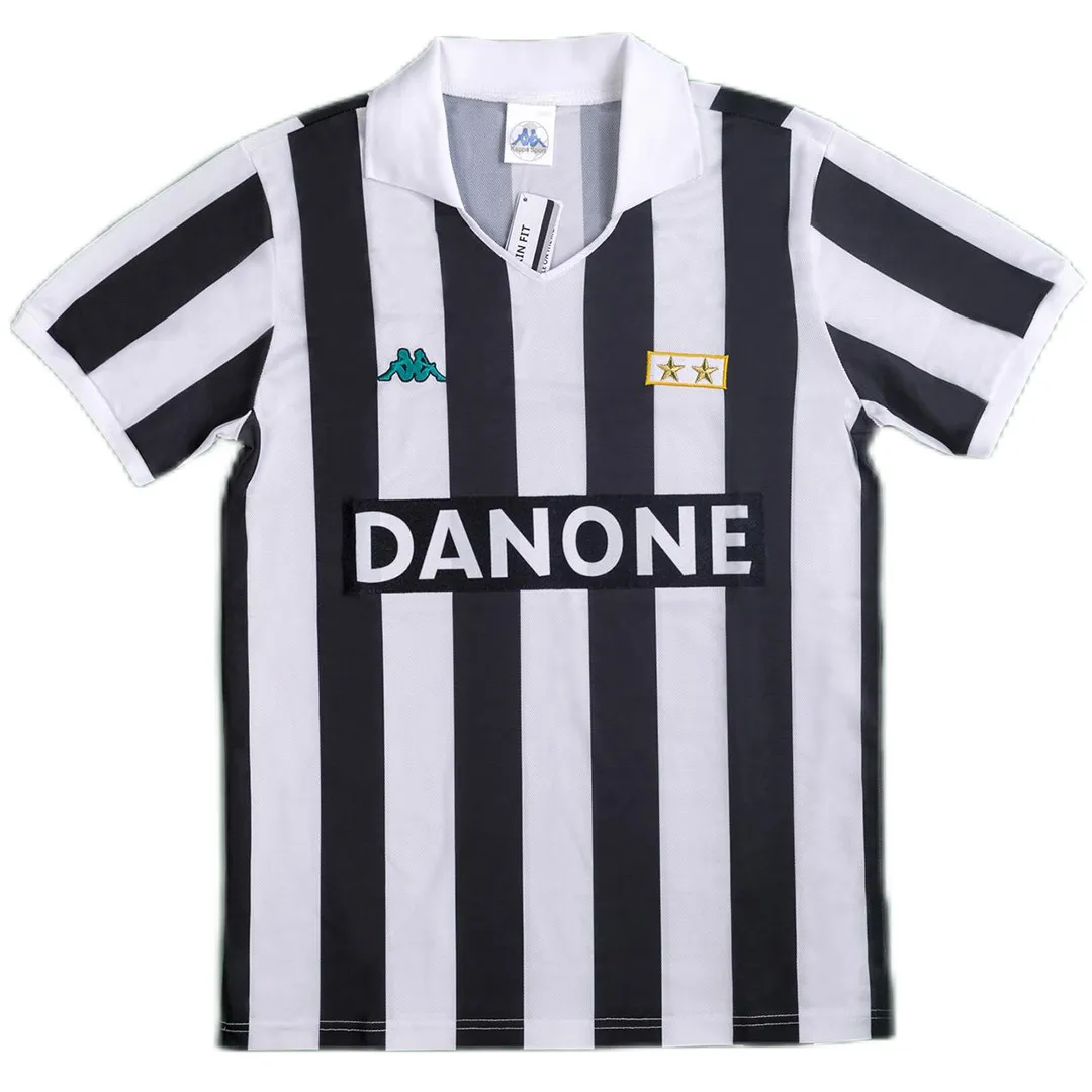 Juventus 1992-94 Home Shirt in black, white