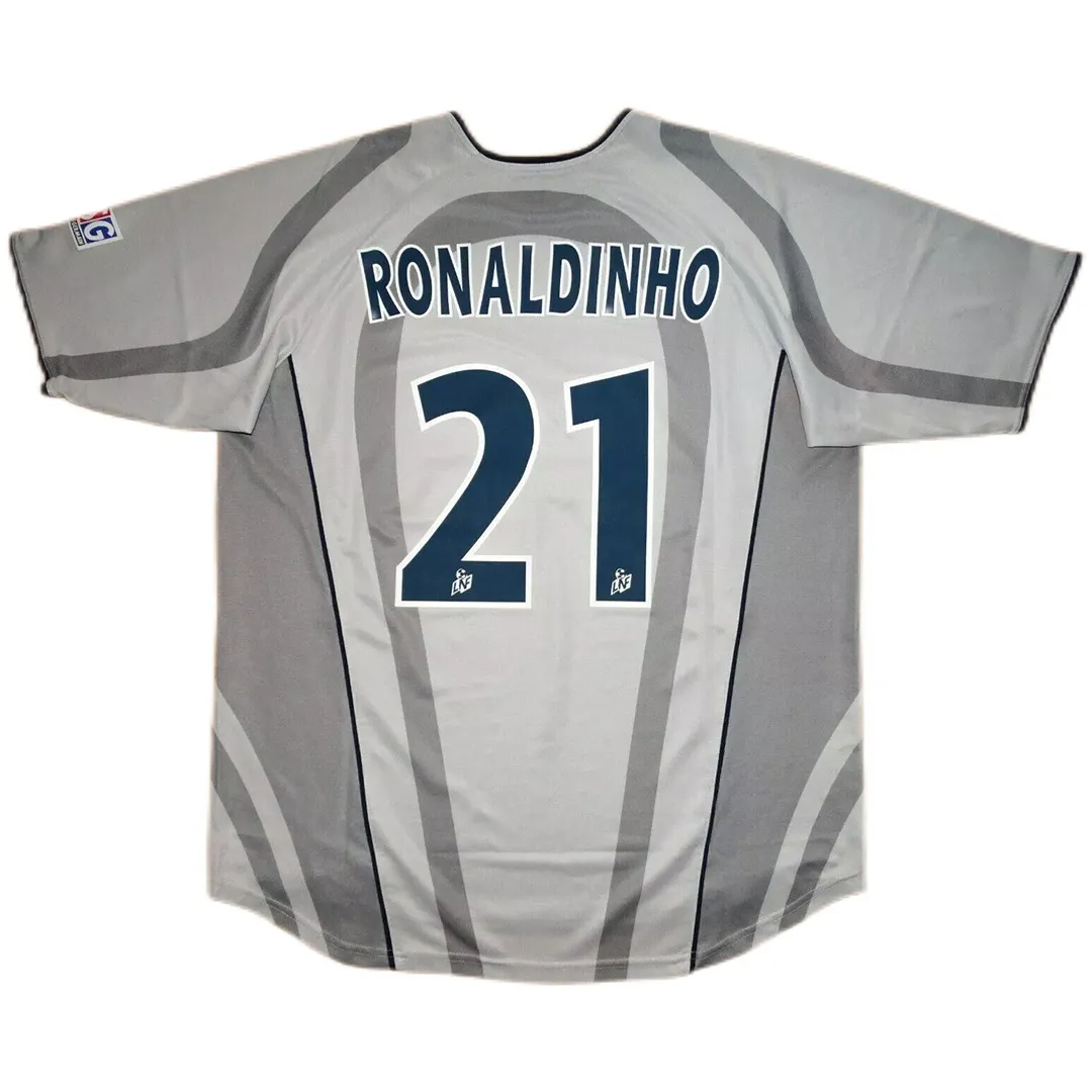 PSG 2001-02 Away Shirt – Ronaldinho 21 in grey, white