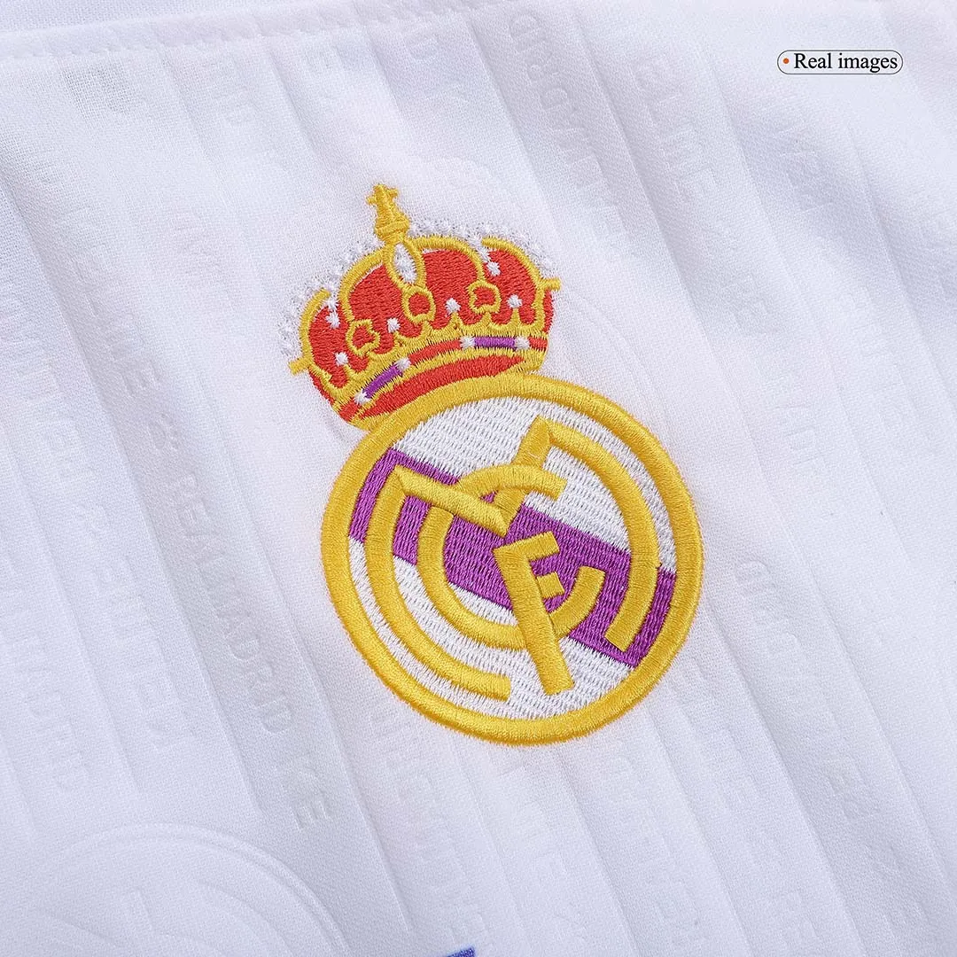 Real Madrid 1996-97 Home Shirt in white, purple view 4