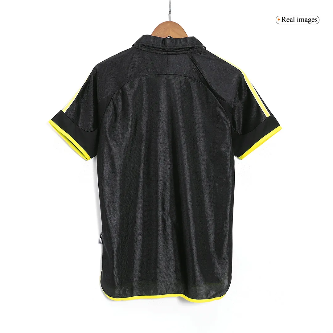Real Madrid 1999-2001 Away Shirt in black, yellow view 4