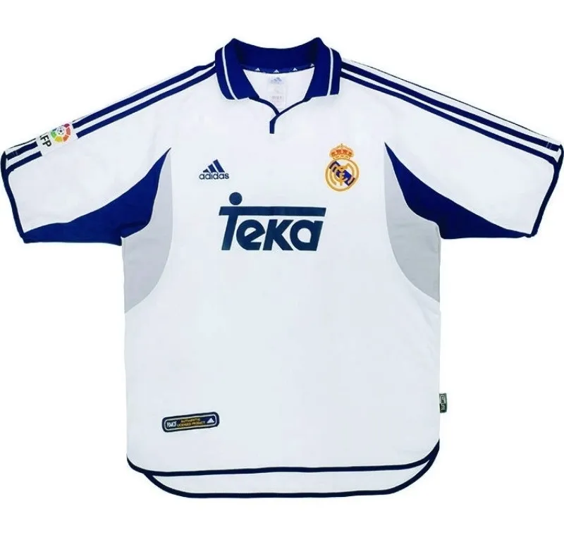 Real Madrid 2000-01 Home Shirt in white, navy