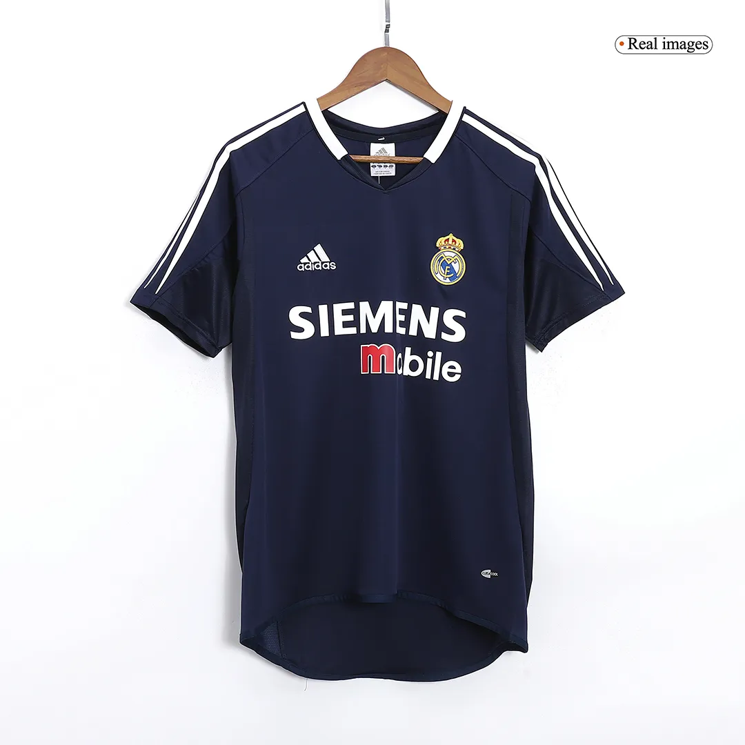 Real Madrid 2004-05 Away Shirt in navy, white view 4