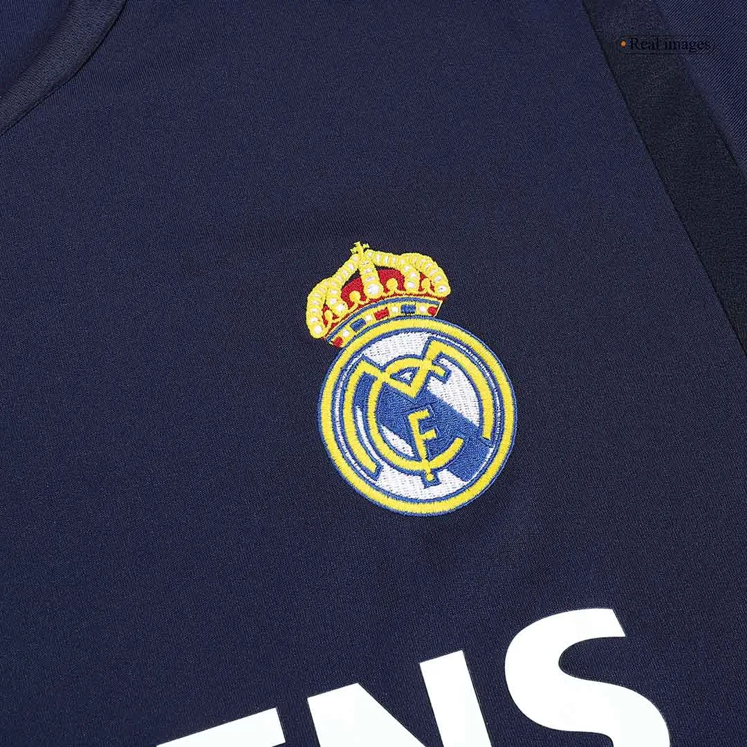 Real Madrid 2004-05 Away Shirt in navy, white view 5