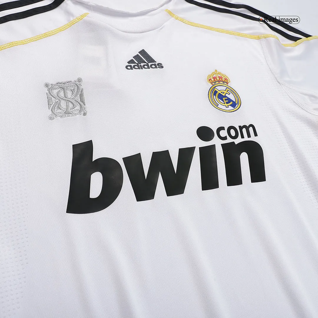 Real Madrid 2009-10 Home Shirt in white, black, gold view 5