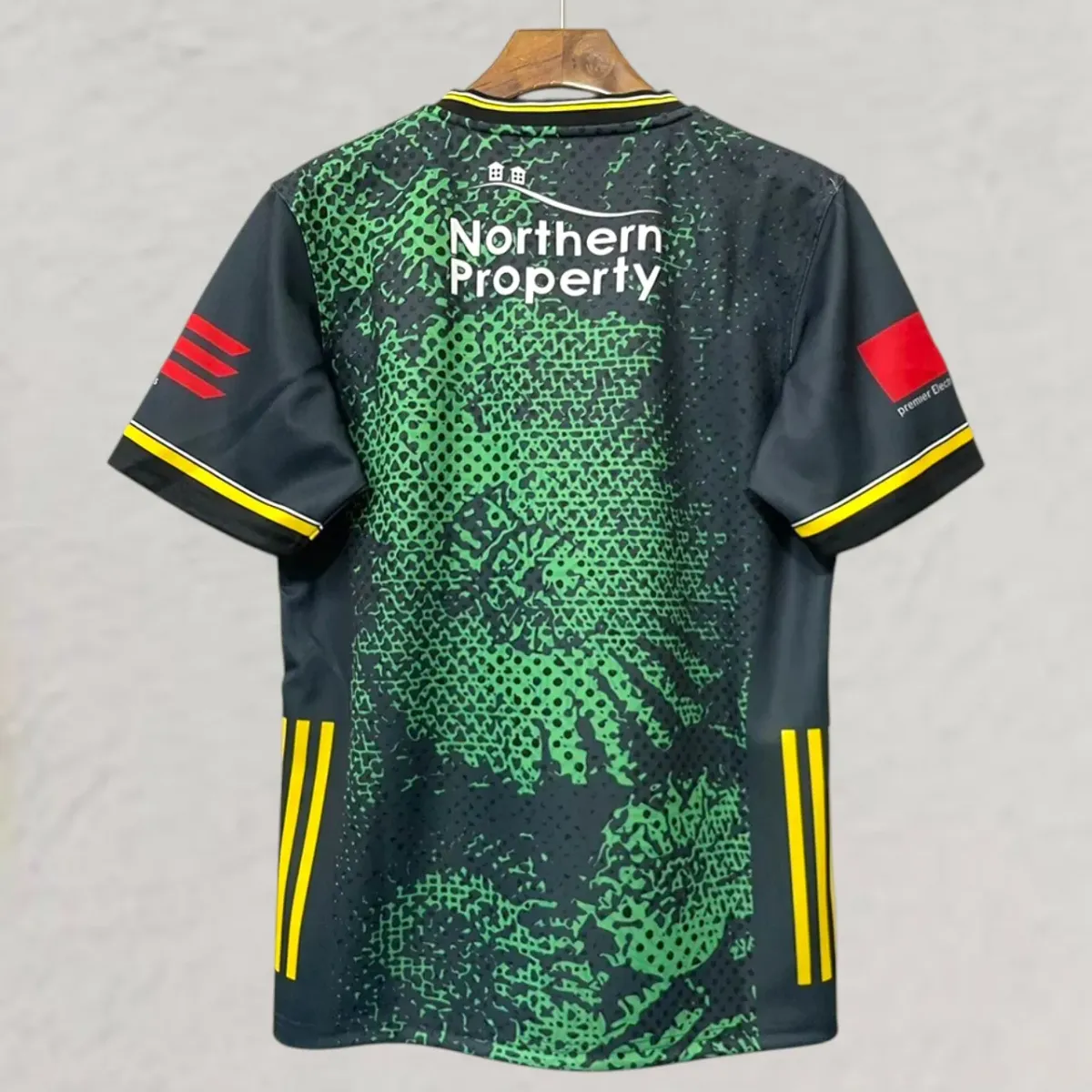 Antrim GAA 2026 Alternative Jersey in black, green, amber view 2