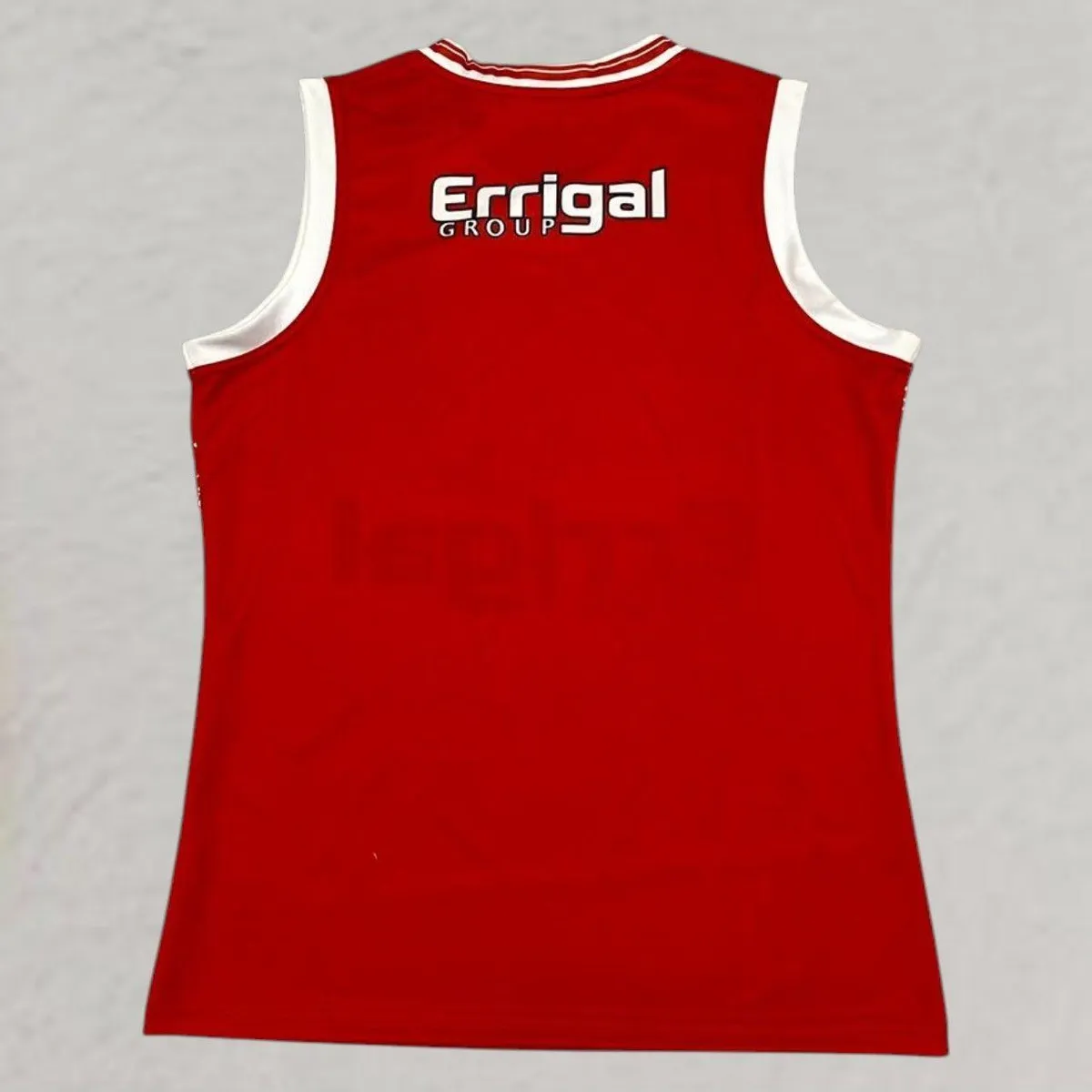 Derry GAA Training Vest in red, white view 2