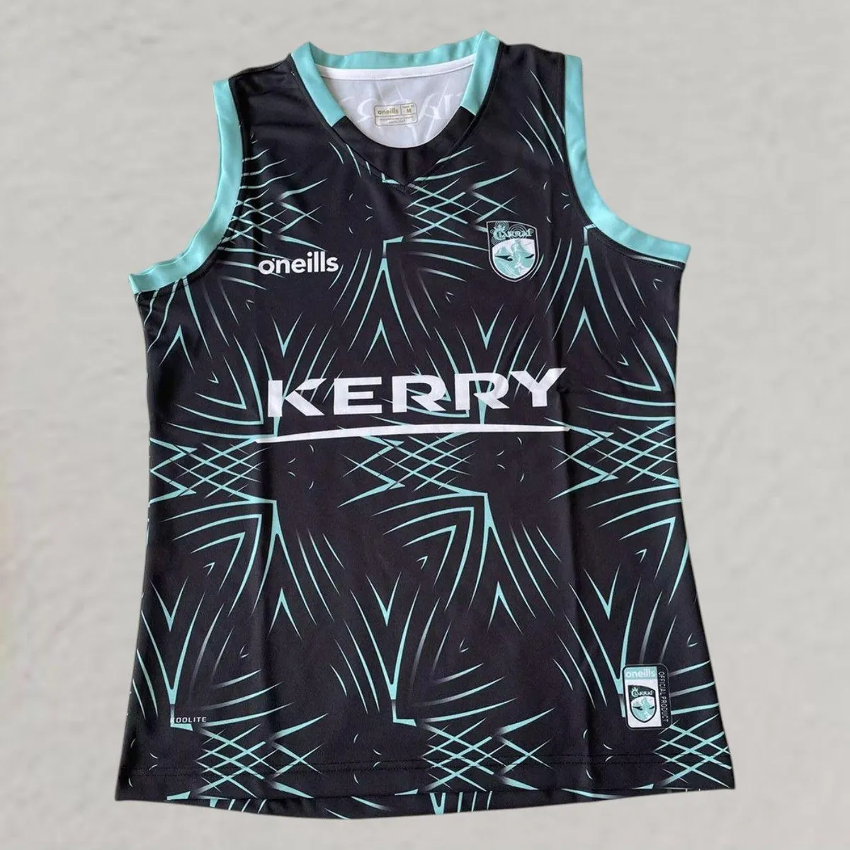 Kerry GAA Training Vest in gunmetal, green