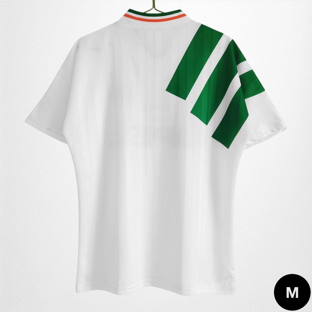 Ireland 1992-94 Away Retro Jersey view 2