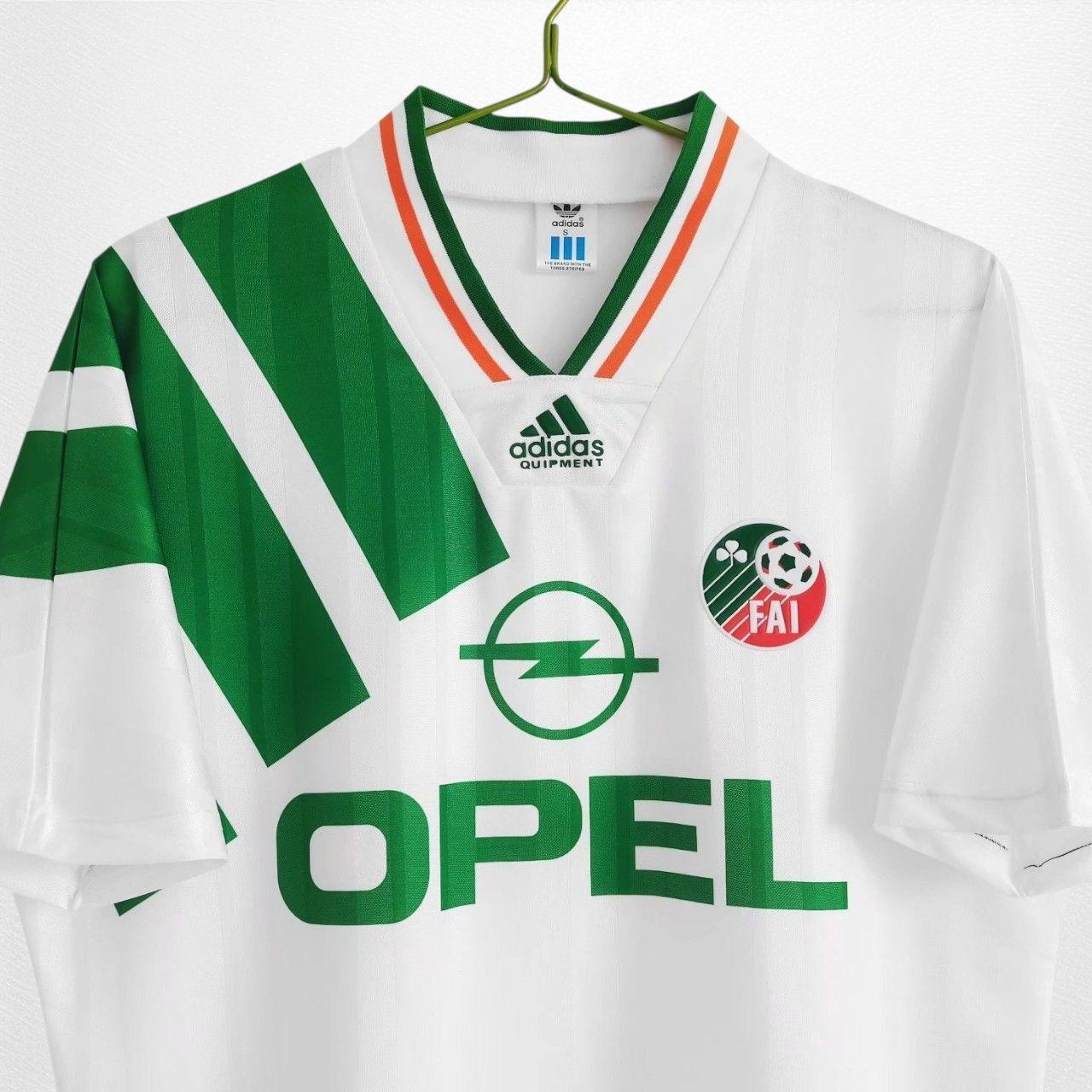 Ireland 1992-94 Away Retro Jersey view 5