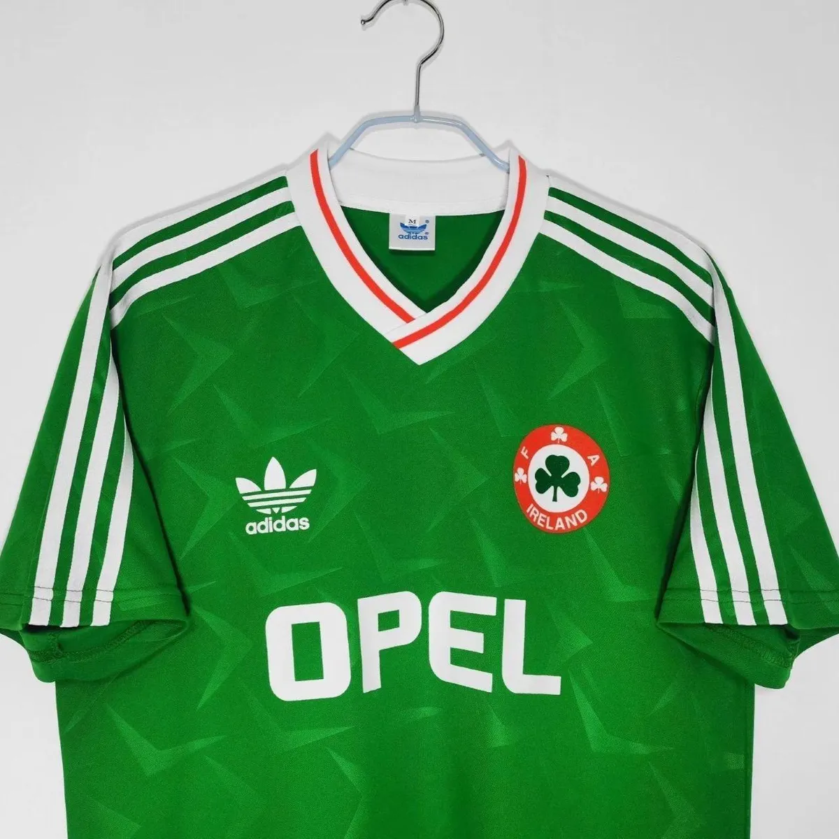 Ireland Italia 90 World Cup Home Jersey in green, white, orange view 4