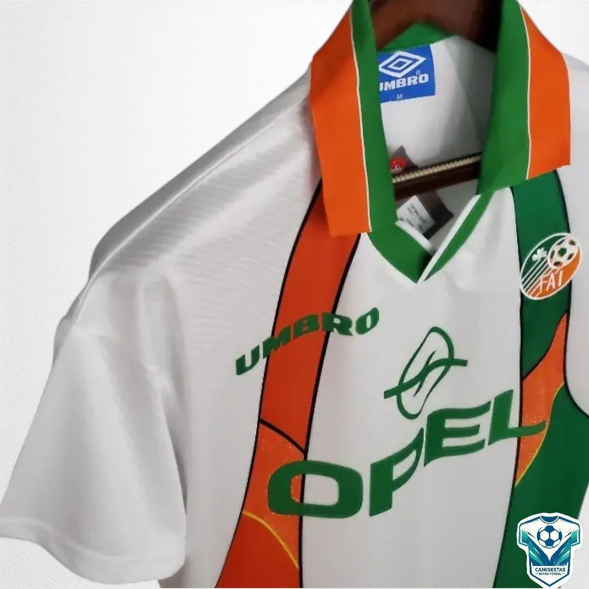 Ireland 1995-96 Away Jersey in white, green, orange view 4