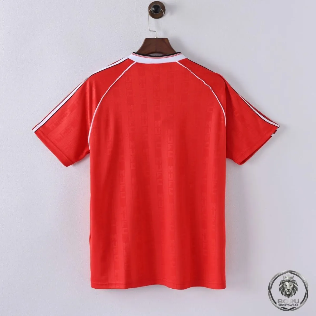 Manchester United 1988-90 Home Shirt in red, white view 2