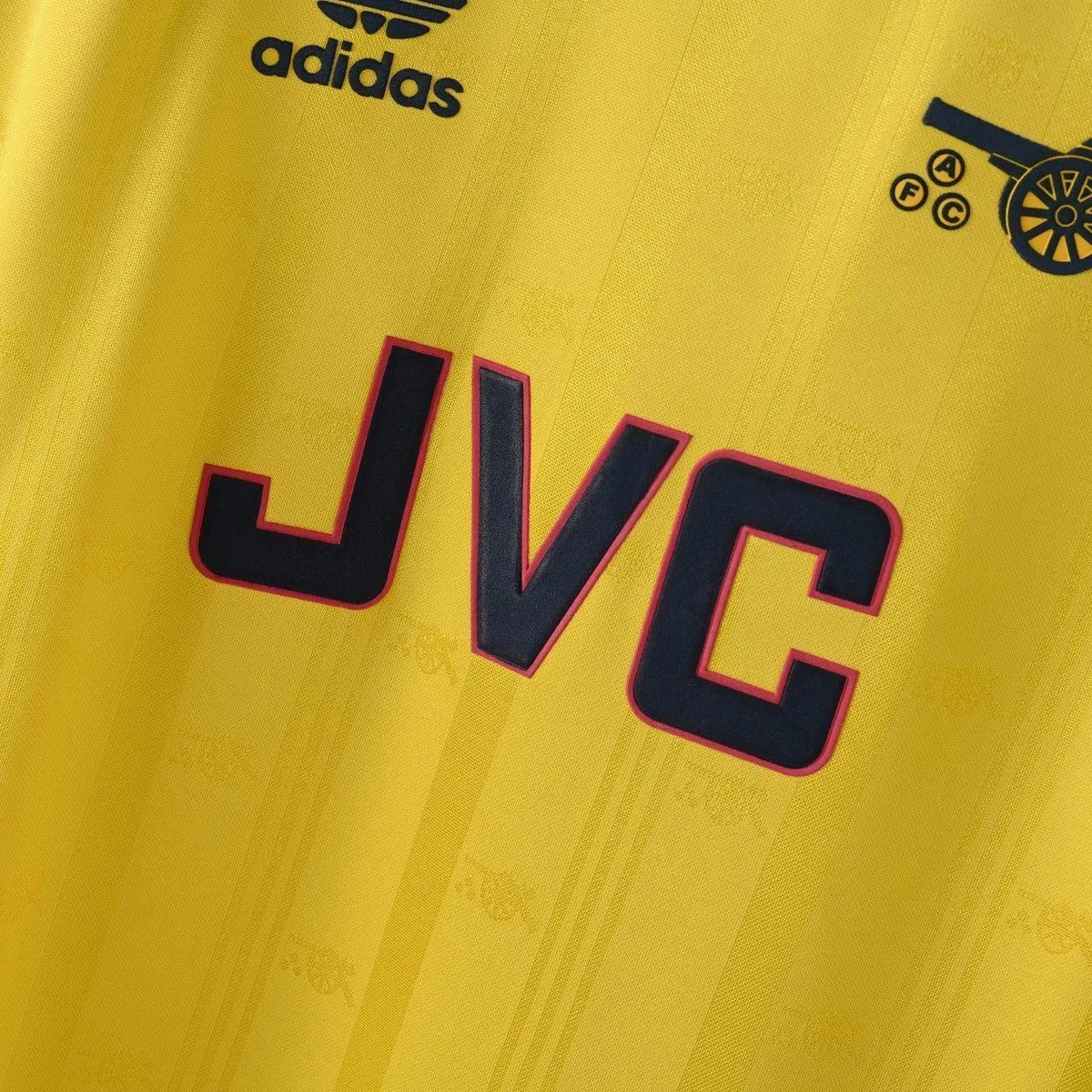 Arsenal 1988-89 Away Shirt in navy, yellow view 5