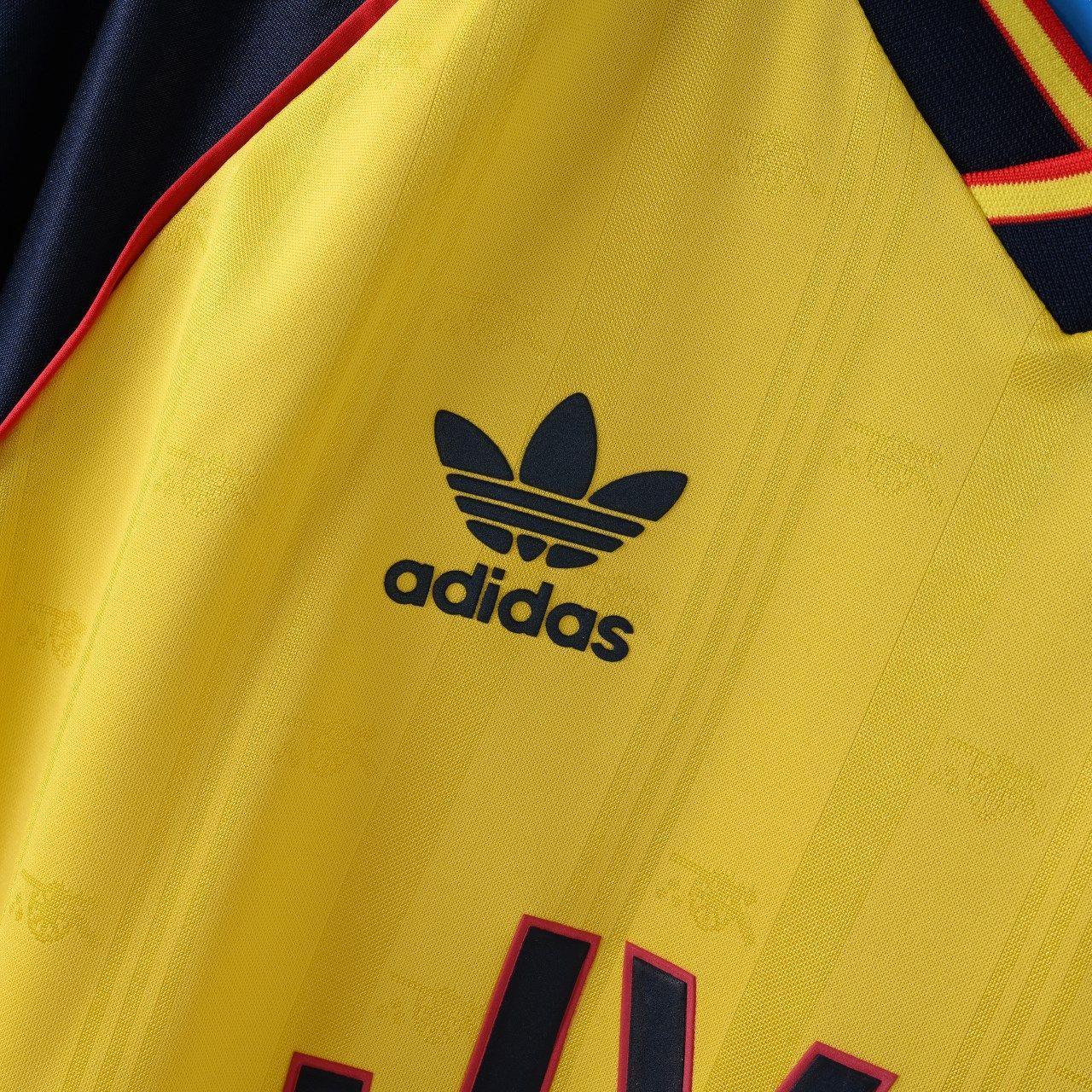 Arsenal 88-89 Away Shirt view 6