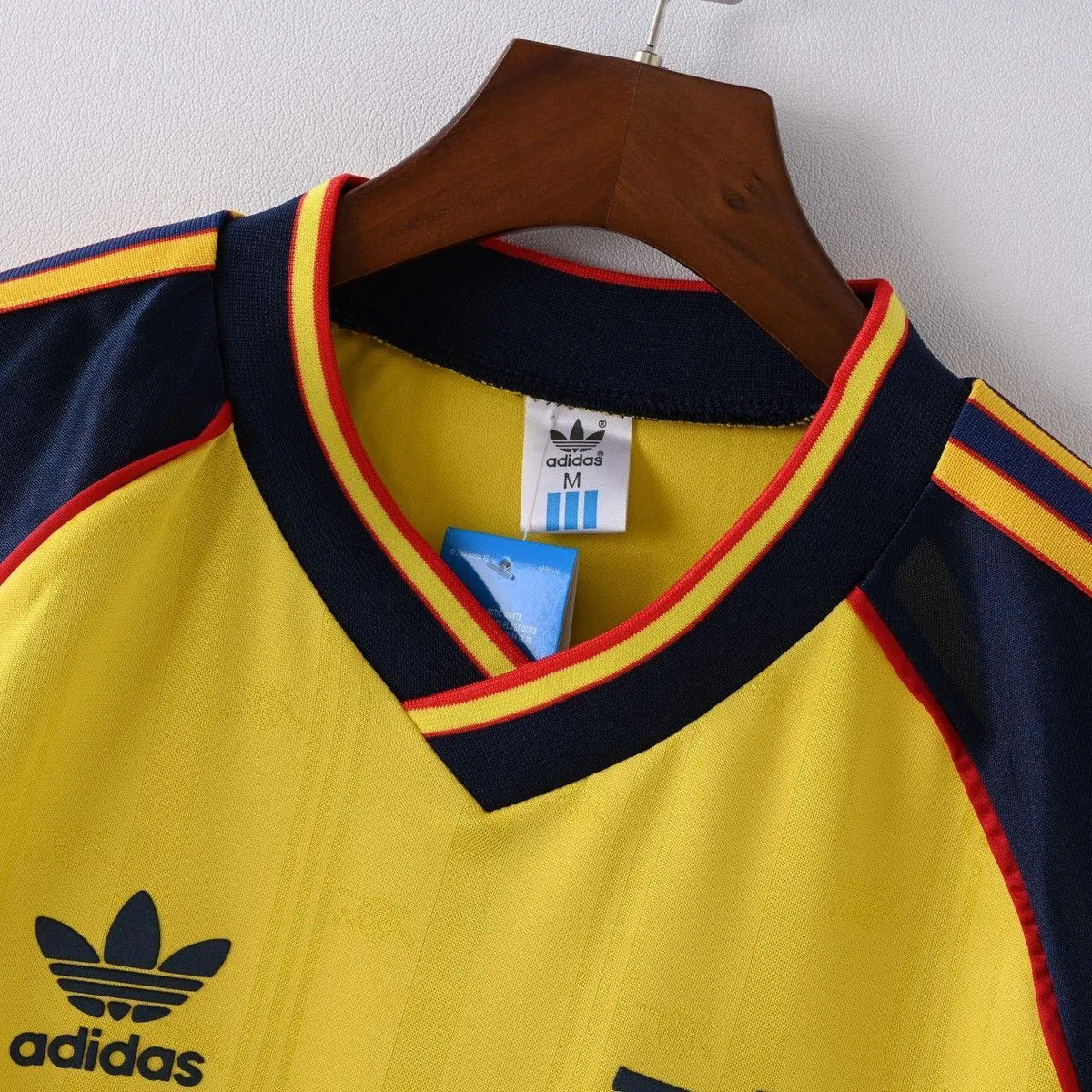 Arsenal 1988-89 Away Shirt in navy, yellow view 7