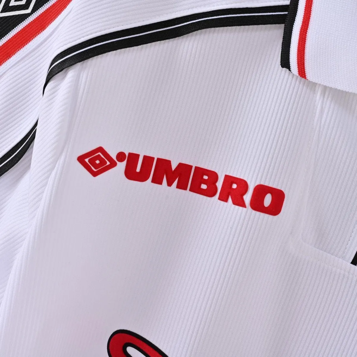 Manchester United 1997-99 Away Shirt in white, black, red view 4