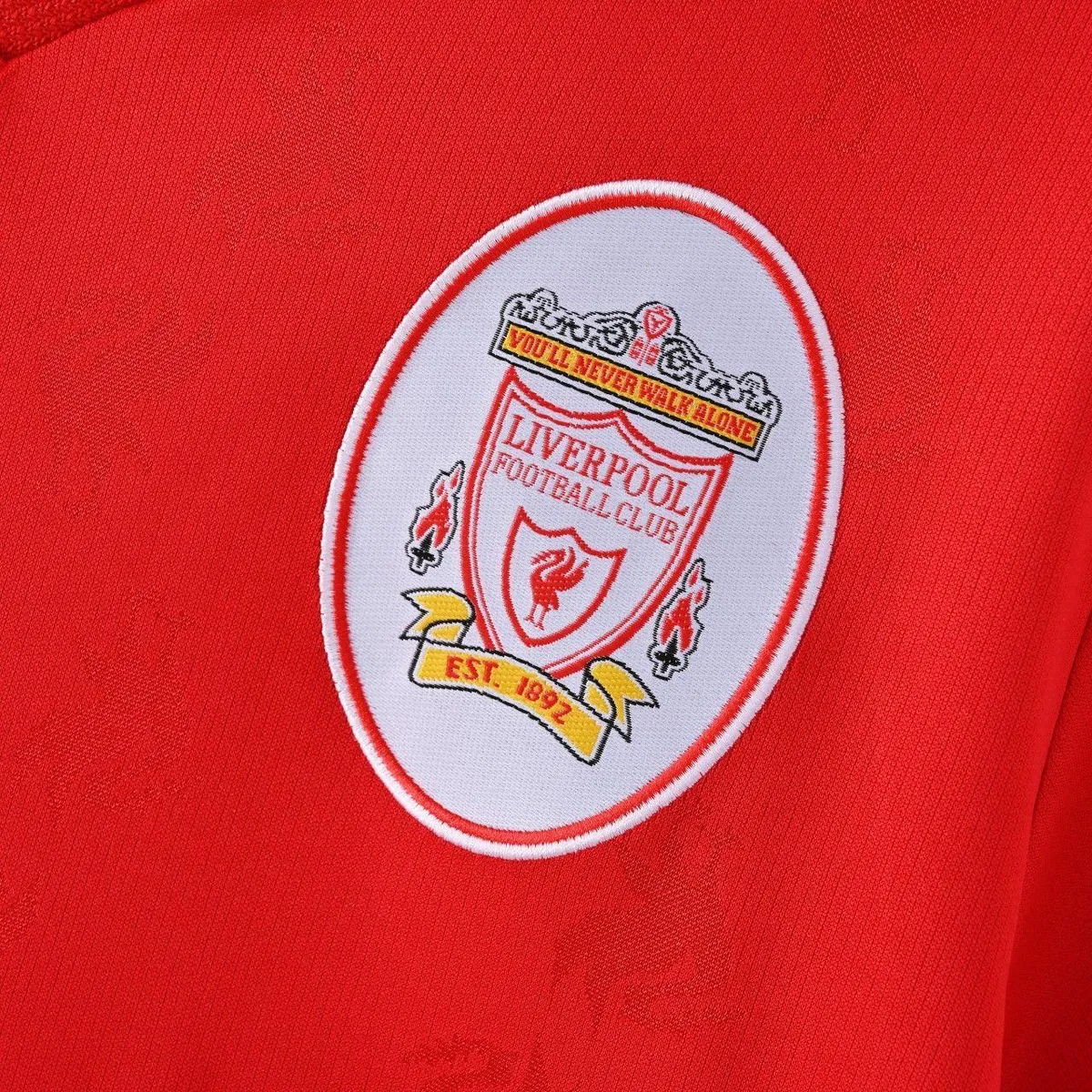 Liverpool 1996-98 Home Shirt in red, white view 4