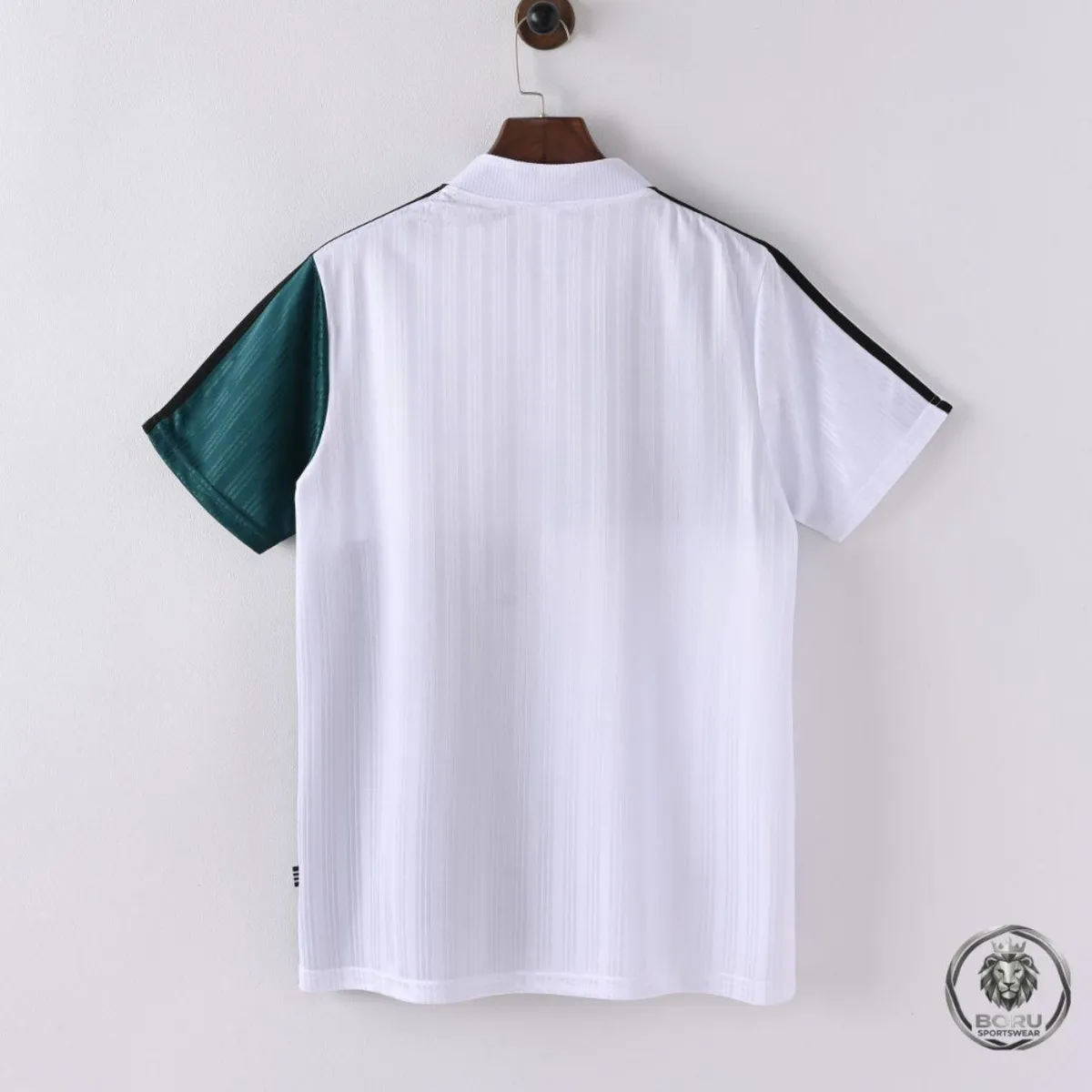 Liverpool 1995-96 Away Shirt in green, white, black view 2