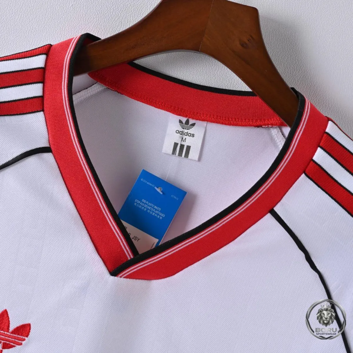 Manchester United 1988-90 Away Shirt in white, red, black view 6
