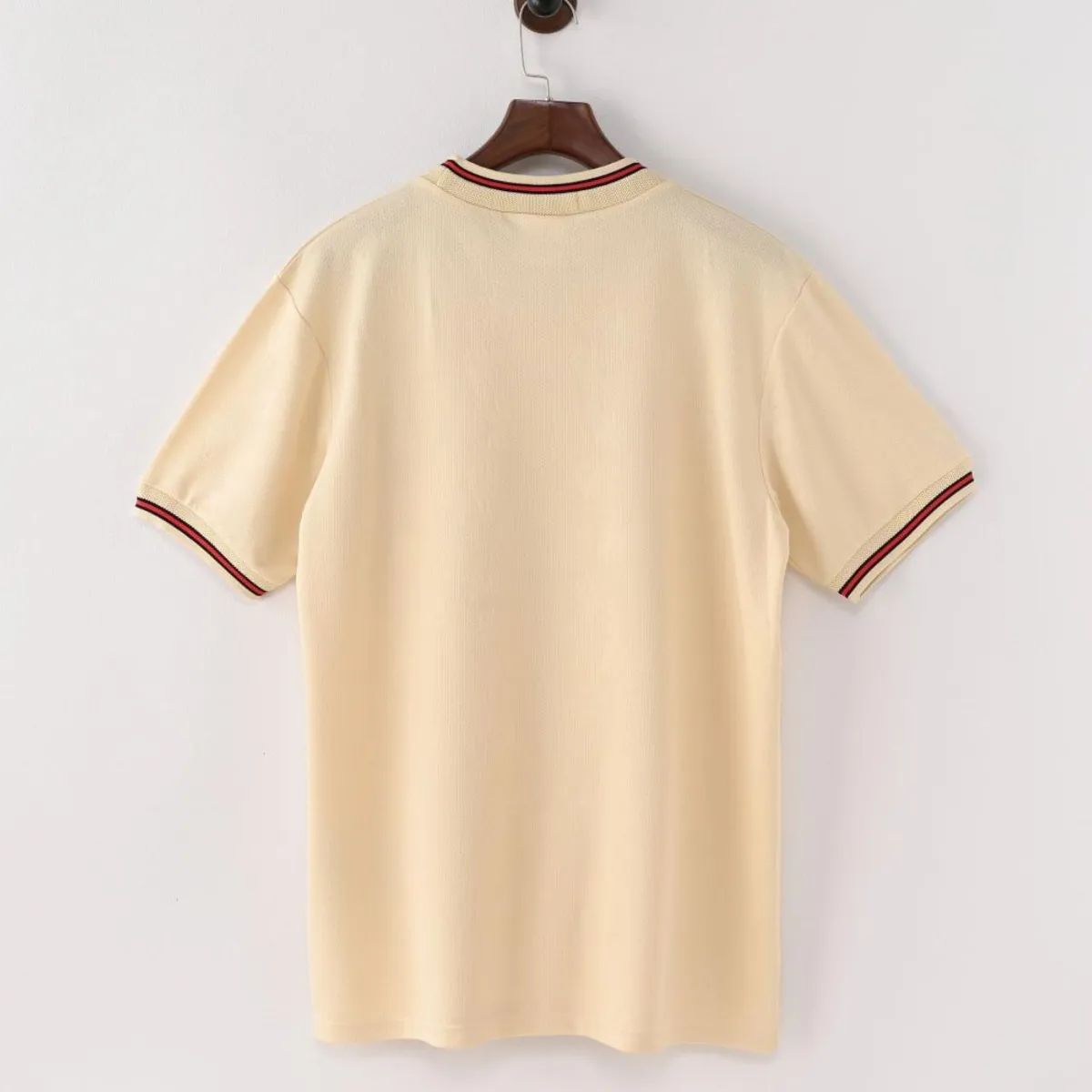 Liverpool 1996-97 Away Shirt in cream, gold, red view 2