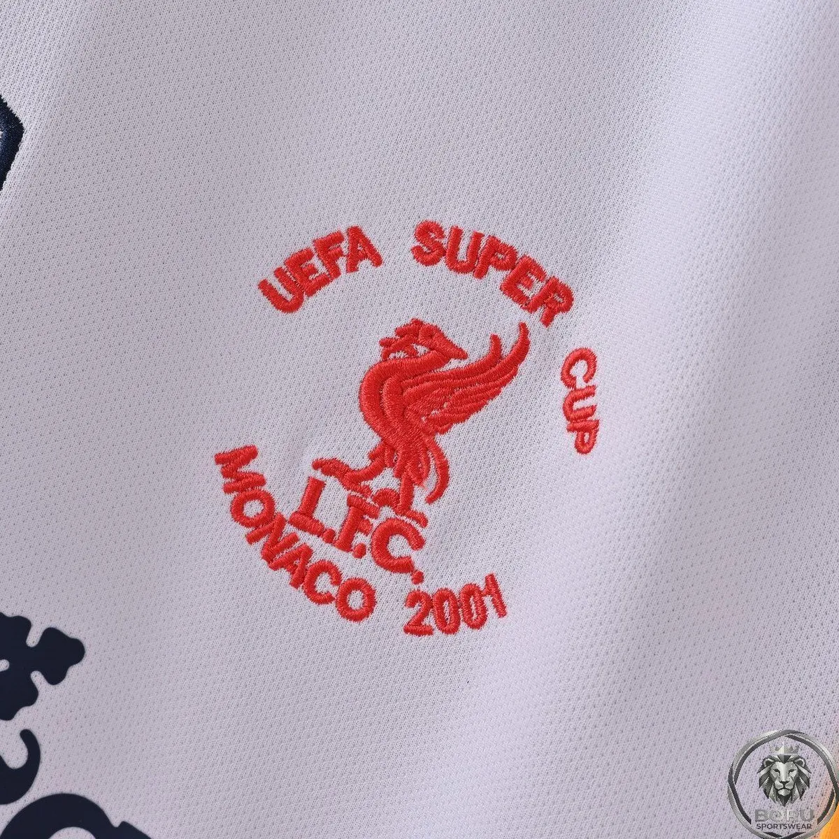 Liverpool 2001 UEFA Super Cup Away Shirt in white, navy view 4