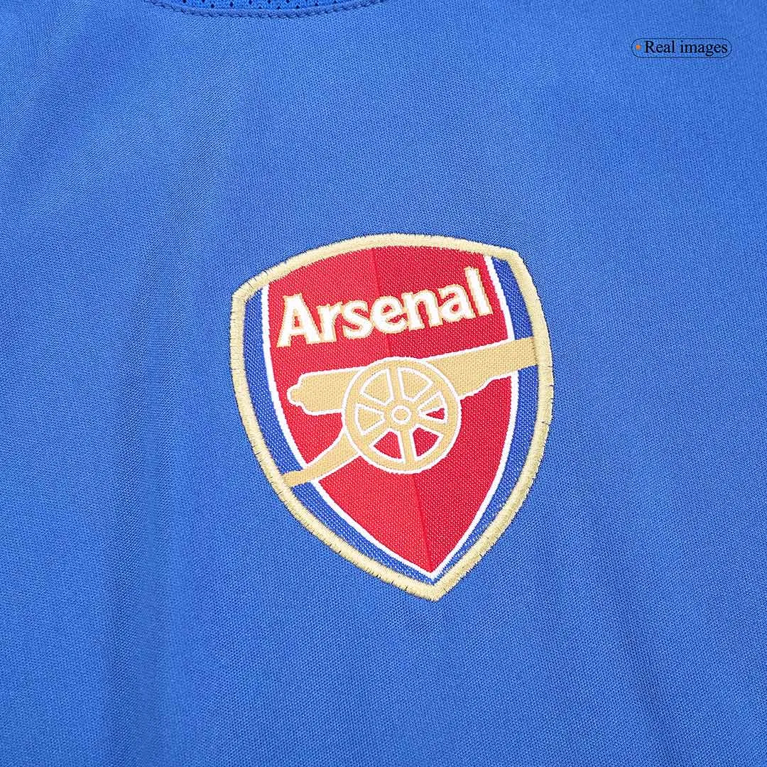 Arsenal 2004-05 Away Shirt in blue, yellow view 4