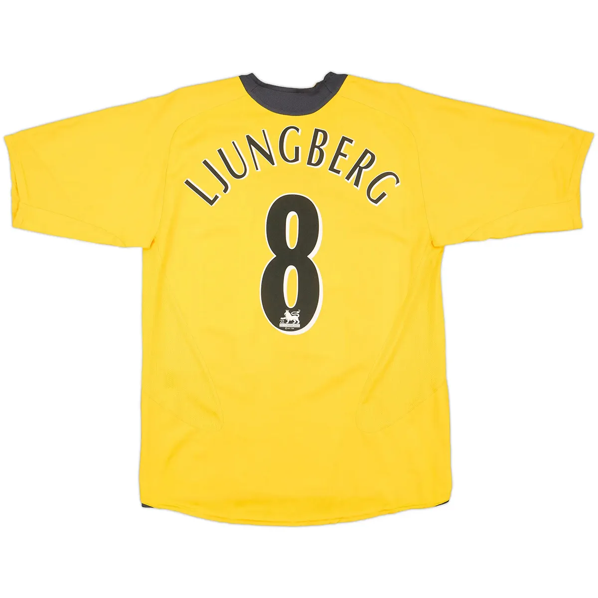 Arsenal 2005-06 Away Shirt – Ljungberg 8 in yellow, dark grey