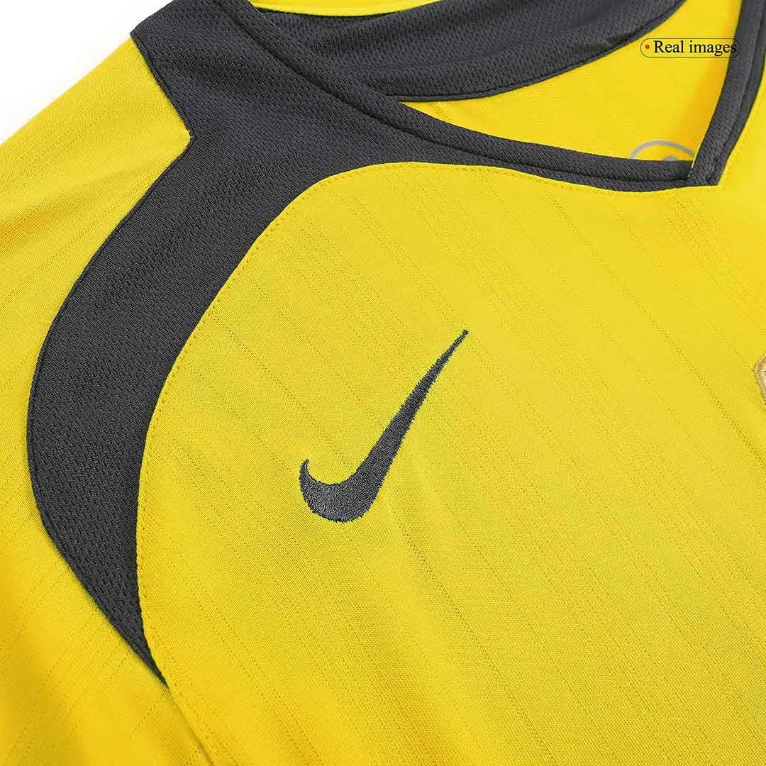 Arsenal 2005-06 Away Shirt – van Persie 11 in yellow, dark grey view 6