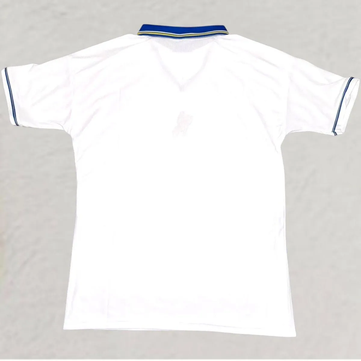 Chelsea 1998-00 Away Shirt in white, blue view 2