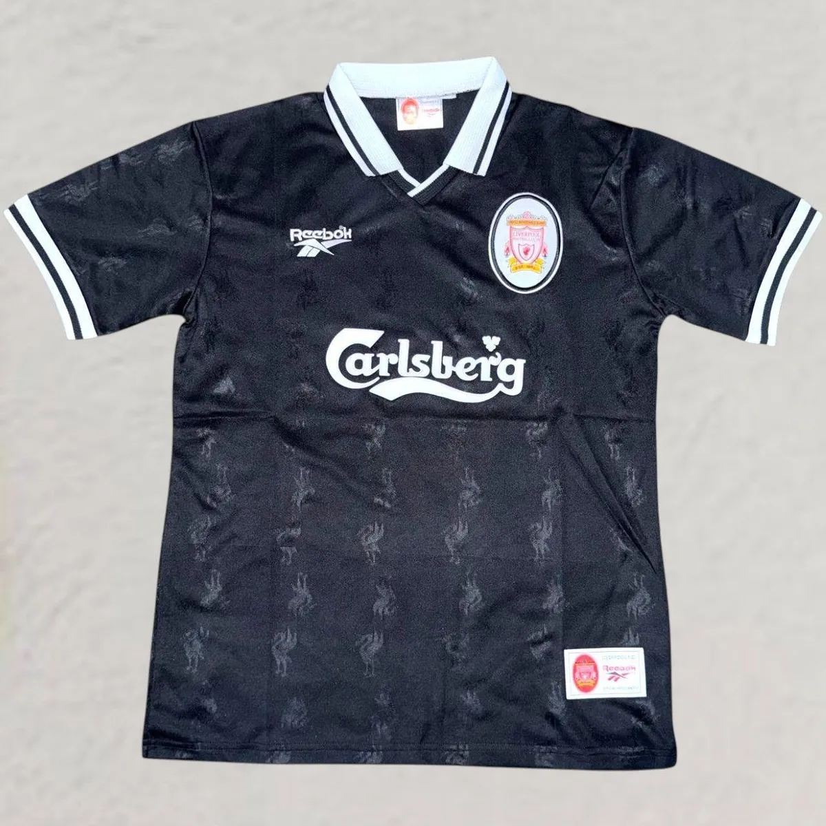 Liverpool 1996-97 Third Shirt in black, white