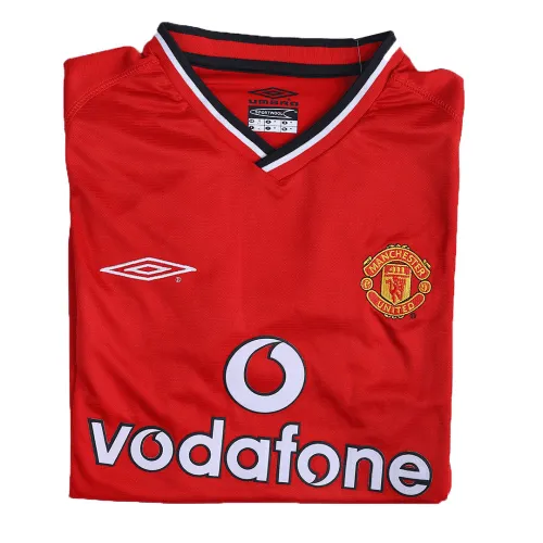 Manchester United 2000-02 Home Shirt – Beckham 7 in red, black, white view 5
