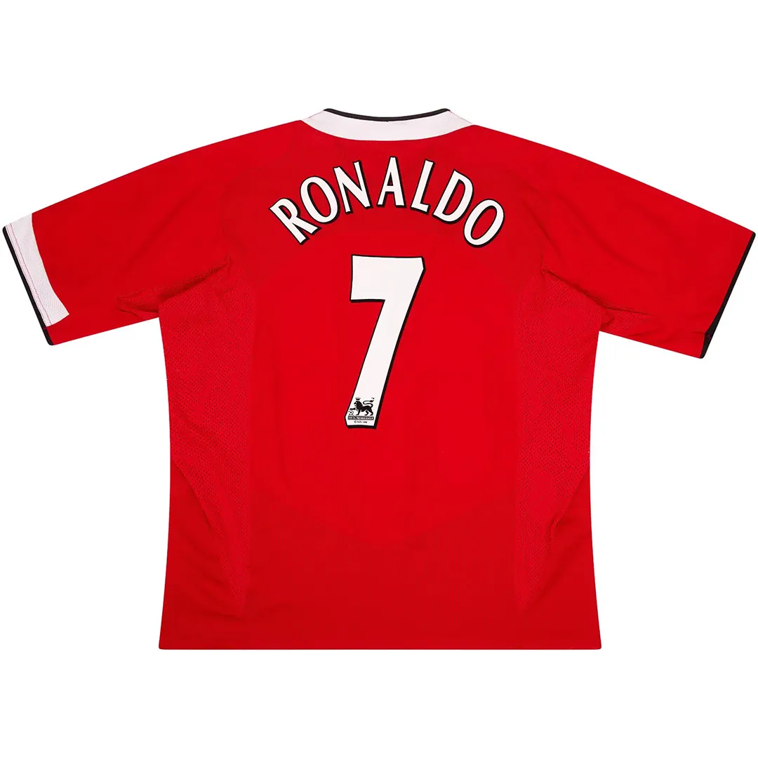 Manchester United 2004-06 Home Shirt – Ronaldo 7 in red, white