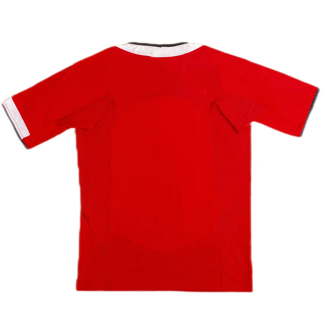 Manchester United 2004-06 Home Shirt – Ronaldo 7 in red, white view 3