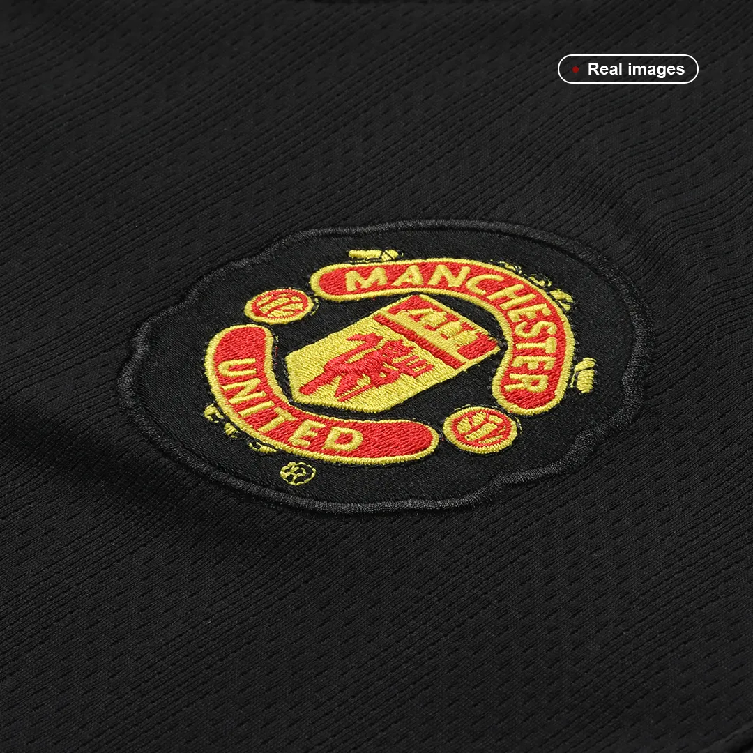 Manchester United 2007-08 Away Shirt – Ronaldo 7 in black, red view 3
