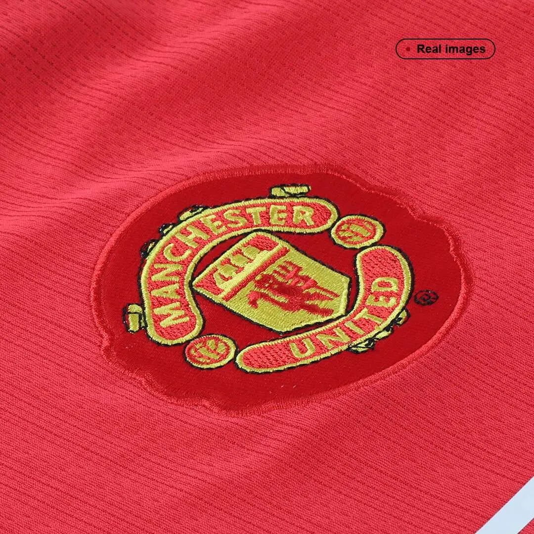 Manchester United 2007-08 Home Shirt in red, white view 3